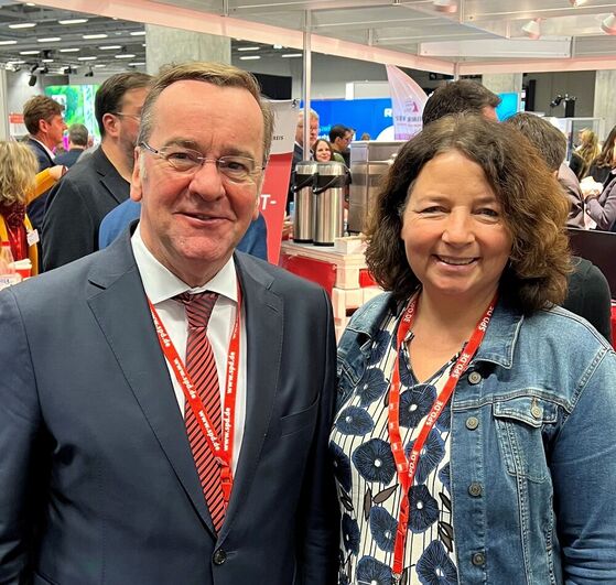 Ruth Müller, MdL mit Bundesverteidigungsminister Boris Pistorius